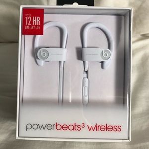 SOLD!!! Powerbeats3 Wireless Earphones-White